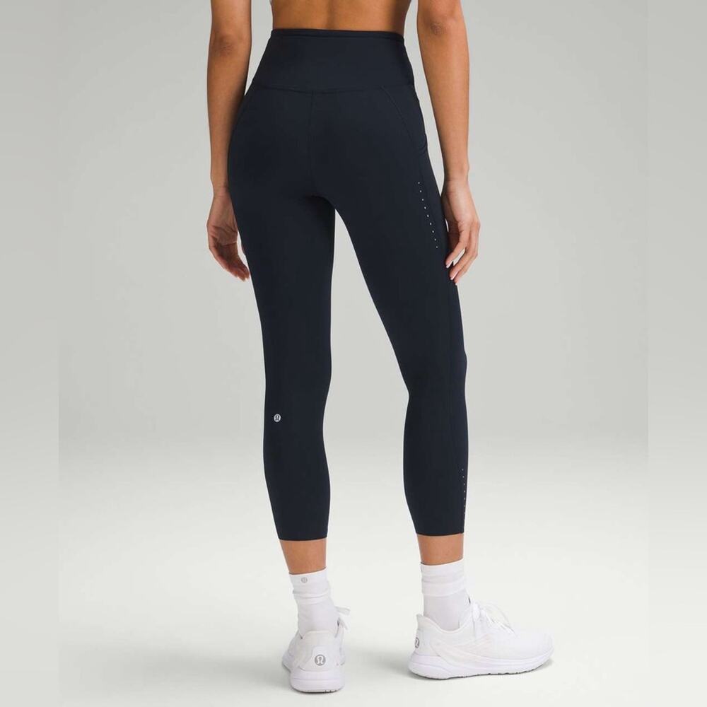 Lululemon Fast and Free High Rise Crop 23" Pockets True Navy Nulux Leggings 2